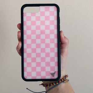 Pink checkerboard wildflower iphone 7/8 plus case!